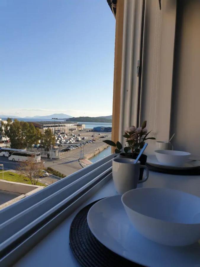 Nest Port View Apartment Volos Ngoại thất bức ảnh